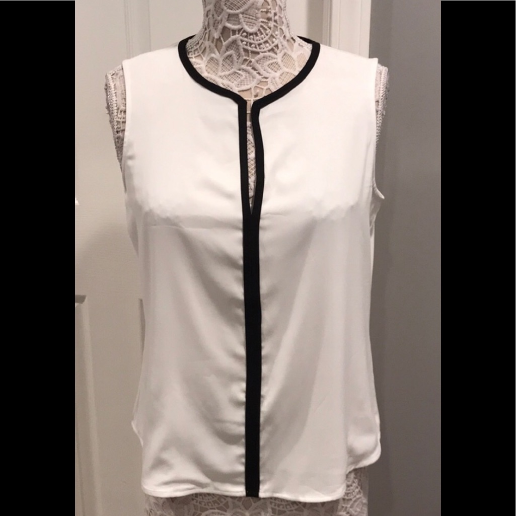 Brand New Calvin Klein Top